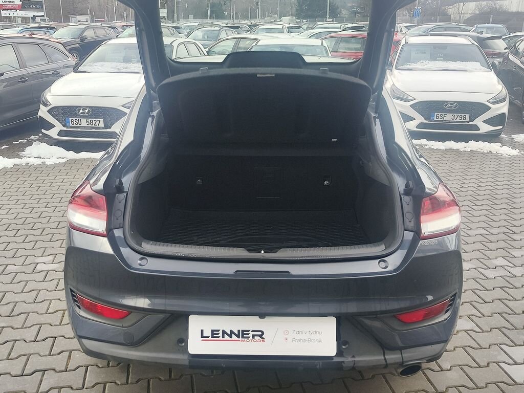 Hyundai i30 Liftback 1,5 l 117 kw