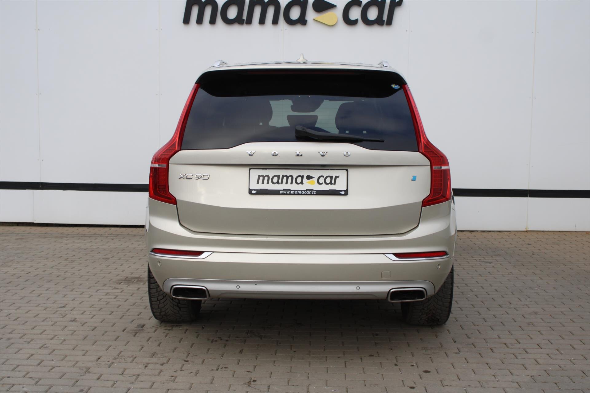 Volvo XC90 SUV 2,0 l 177 kw