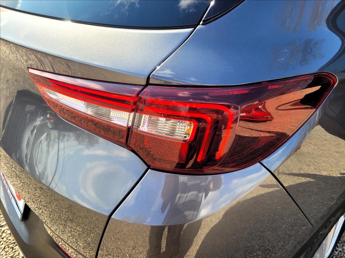 Opel Grandland X SUV / Terénní 1,5 l 96 kw