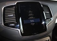 Volvo XC90 SUV / Terénní 2,0 l 173 kw