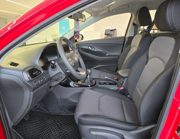 Hyundai i30 Kombi 1,5 l 70 kw