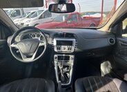 Lancia Delta Hatchback 1,4 l 88 kw