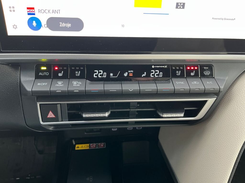 Toyota Camry Sedan 2,5 l 137 kw