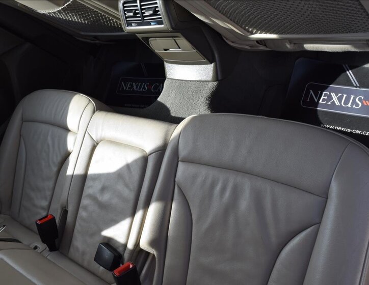 Audi Q5 SUV / Terénní 2,0 l 105 kw