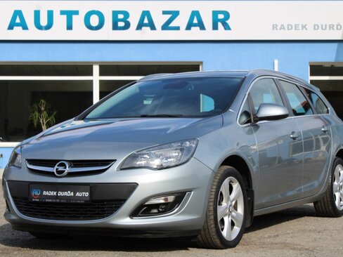 Opel Astra Kombi 2,0 l 121 kw