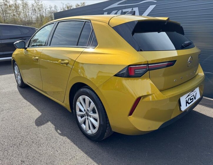 Opel Astra Hatchback 1,2 l 81 kw