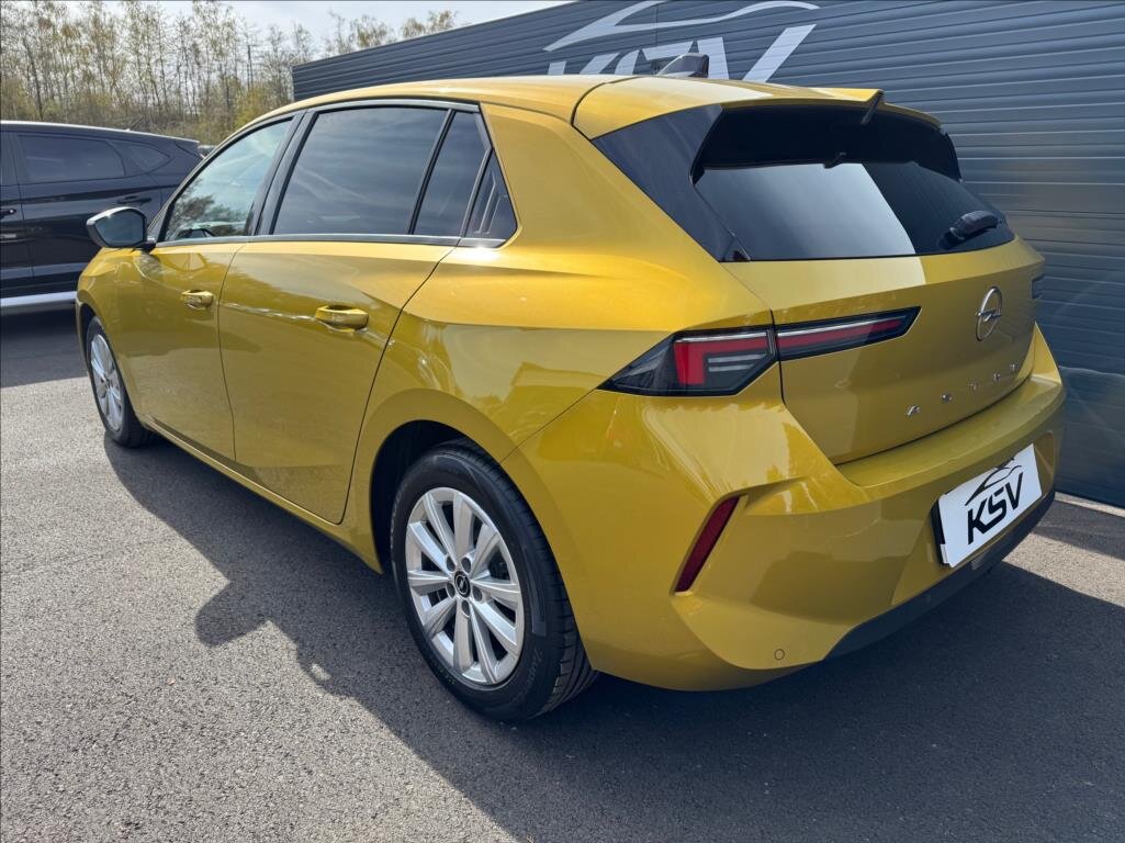 Opel Astra Hatchback 1,2 l 81 kw