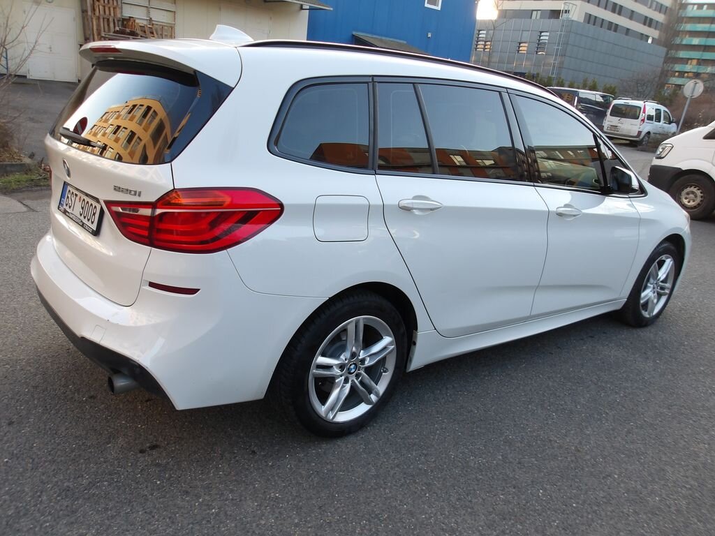 BMW Řada 2 Kombi 2,0 l 141 kw