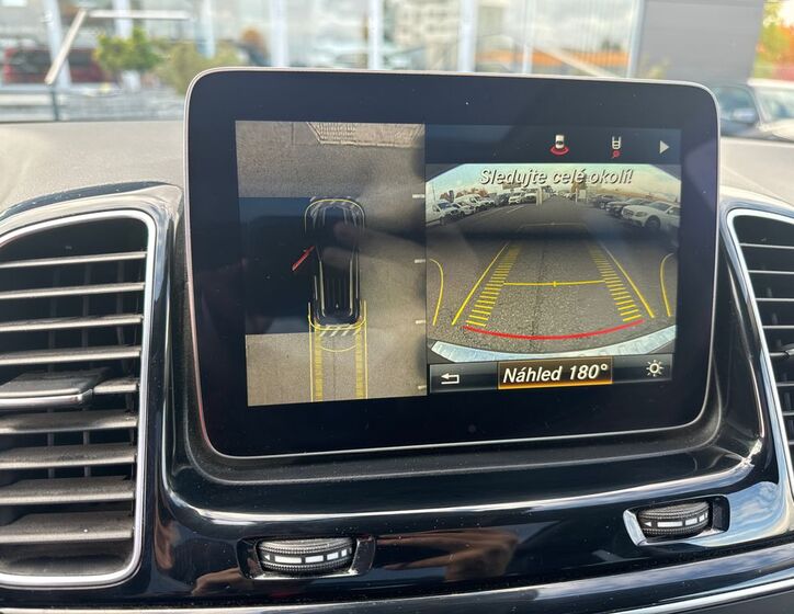 Mercedes-Benz GLE 18