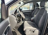 Volkswagen Touran MPV 1,2 l 77 kw