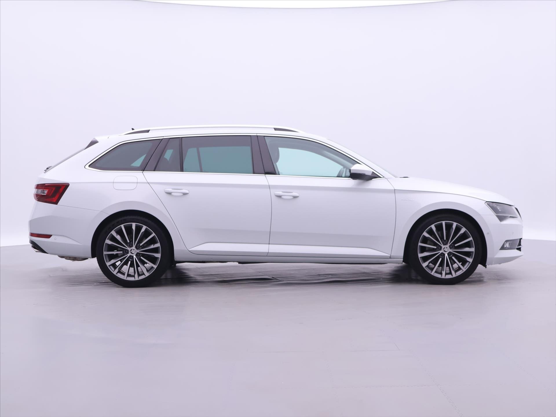 Škoda Superb Kombi 2,0 l 206 kw