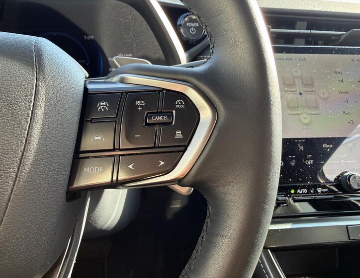 Lexus LBX SUV 1,5 l 67 kw