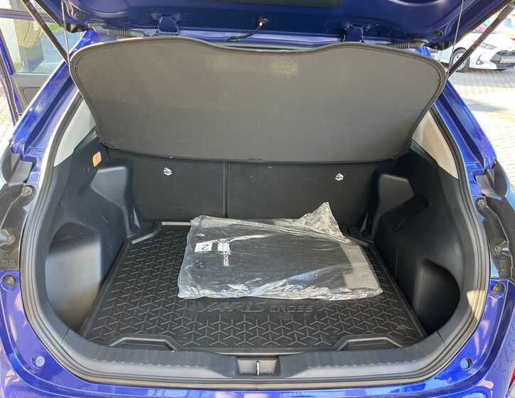 Toyota Yaris Cross 24