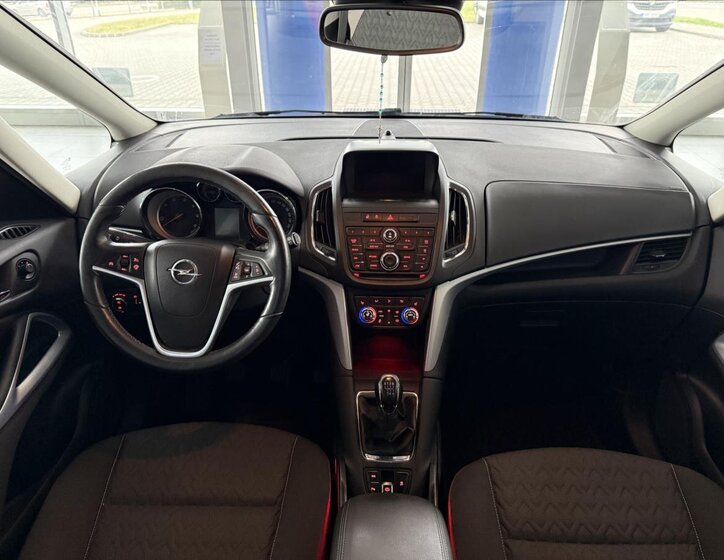 Opel Zafira MPV 2,0 l 96 kw