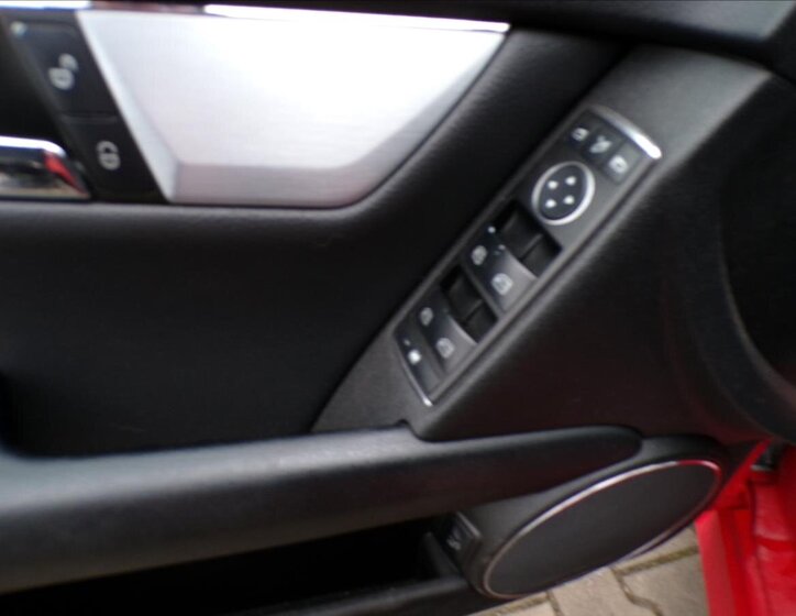 Mercedes-Benz Třídy C Kombi 3,0 l 170 kw