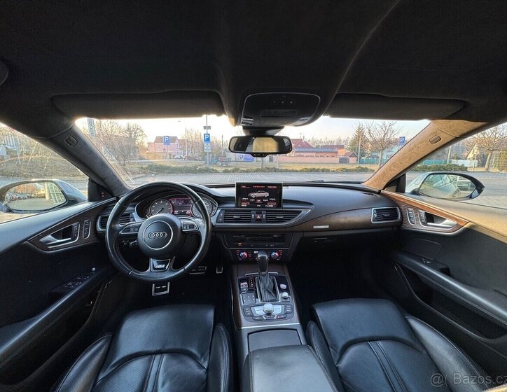 Audi S7 Hatchback 4,0 l 331 kw