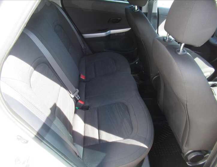 KIA Ceed Hatchback 1,4 l 66 kw