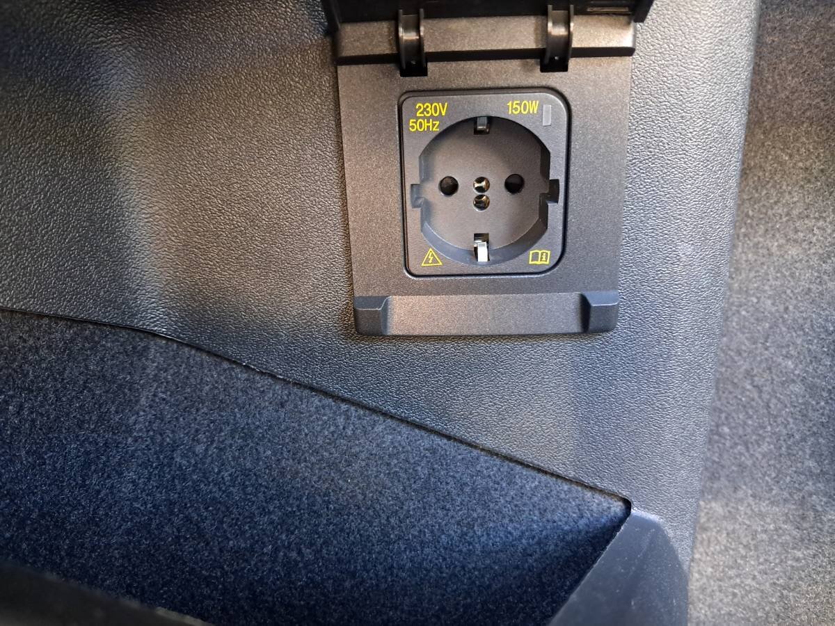 Volkswagen Tiguan SUV / Terénní 1,5 l 110 kw