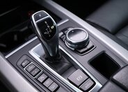 BMW X5 SUV / Terénní 3,0 l 230 kw