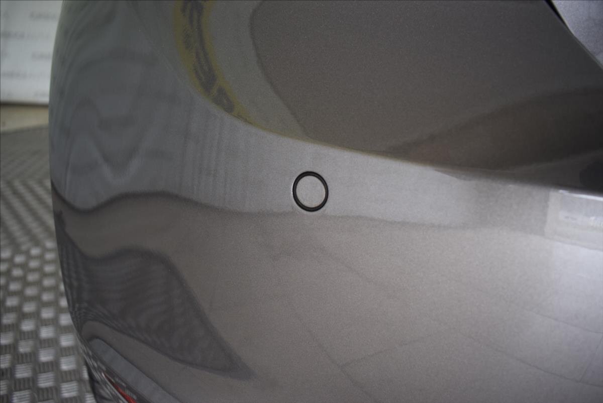 Volkswagen Golf Hatchback 1,4 l 90 kw