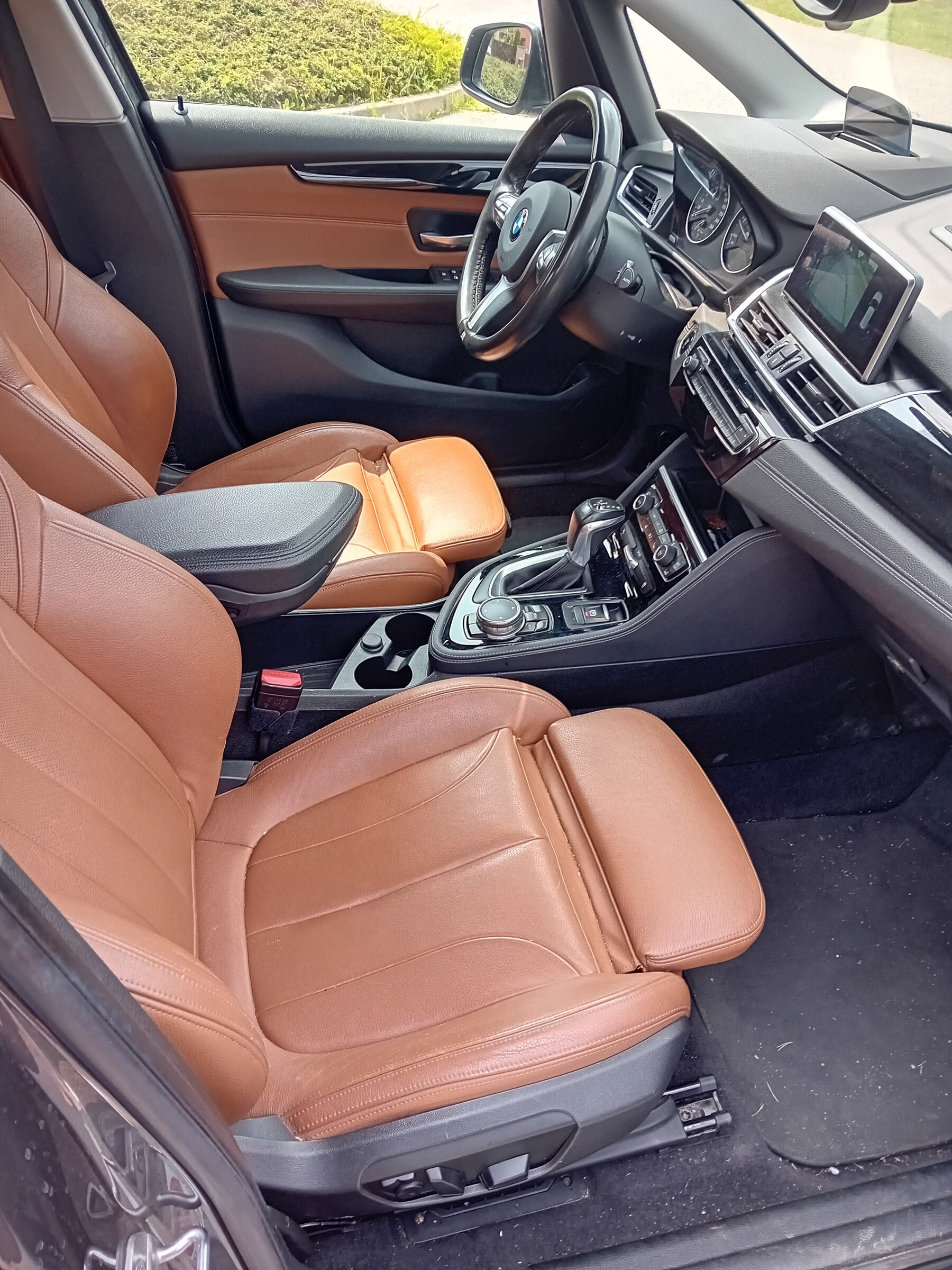 BMW Řada 2 MPV 2,0 l 140 kw