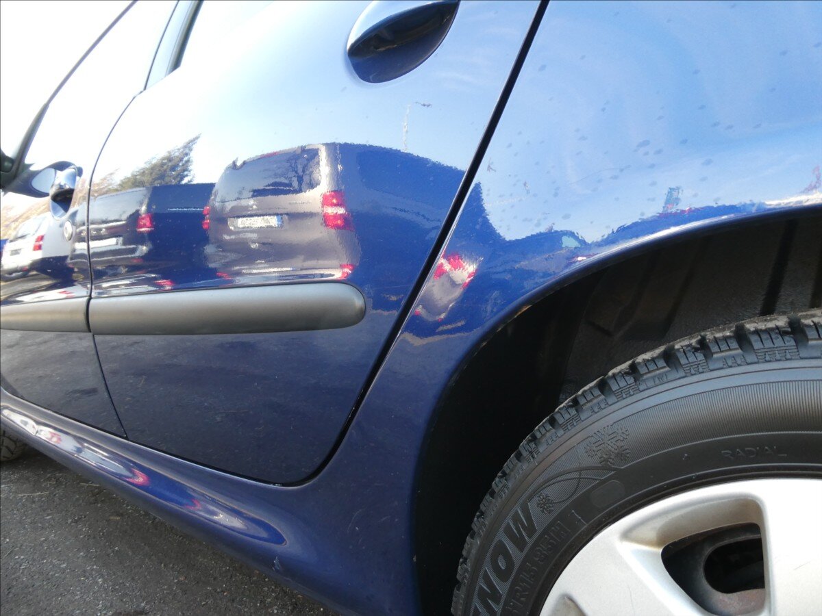 Peugeot 206 Hatchback 1,6 l 80 kw