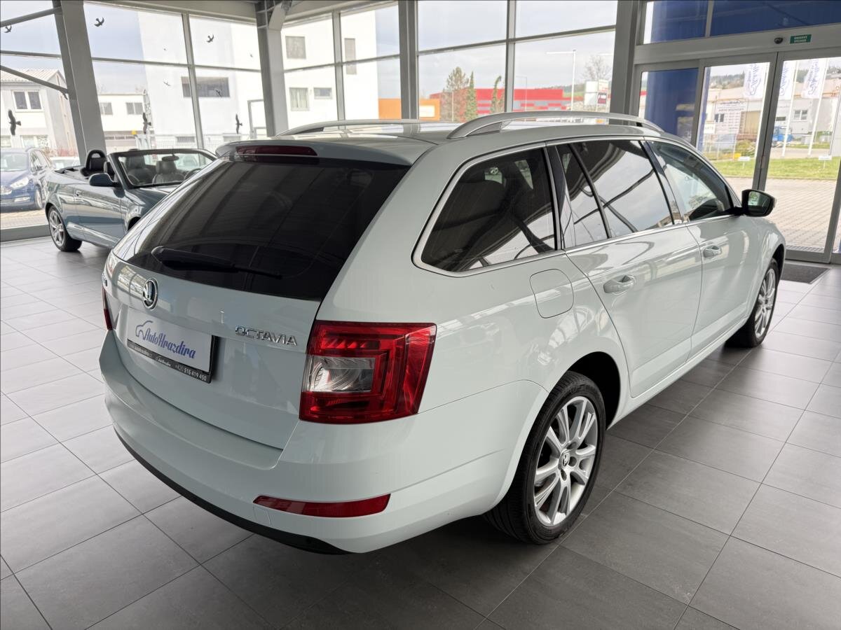 Škoda Octavia Kombi 2,0 l 110 kw