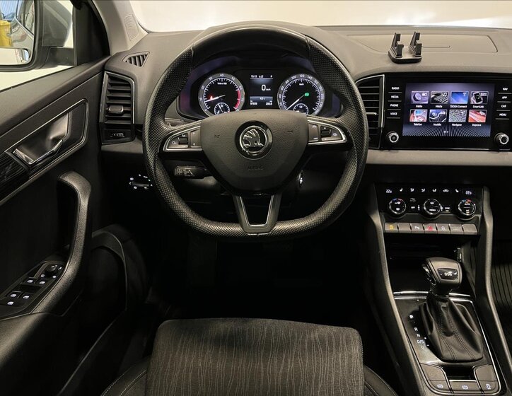 Škoda Karoq SUV 1,5 l 110 kw