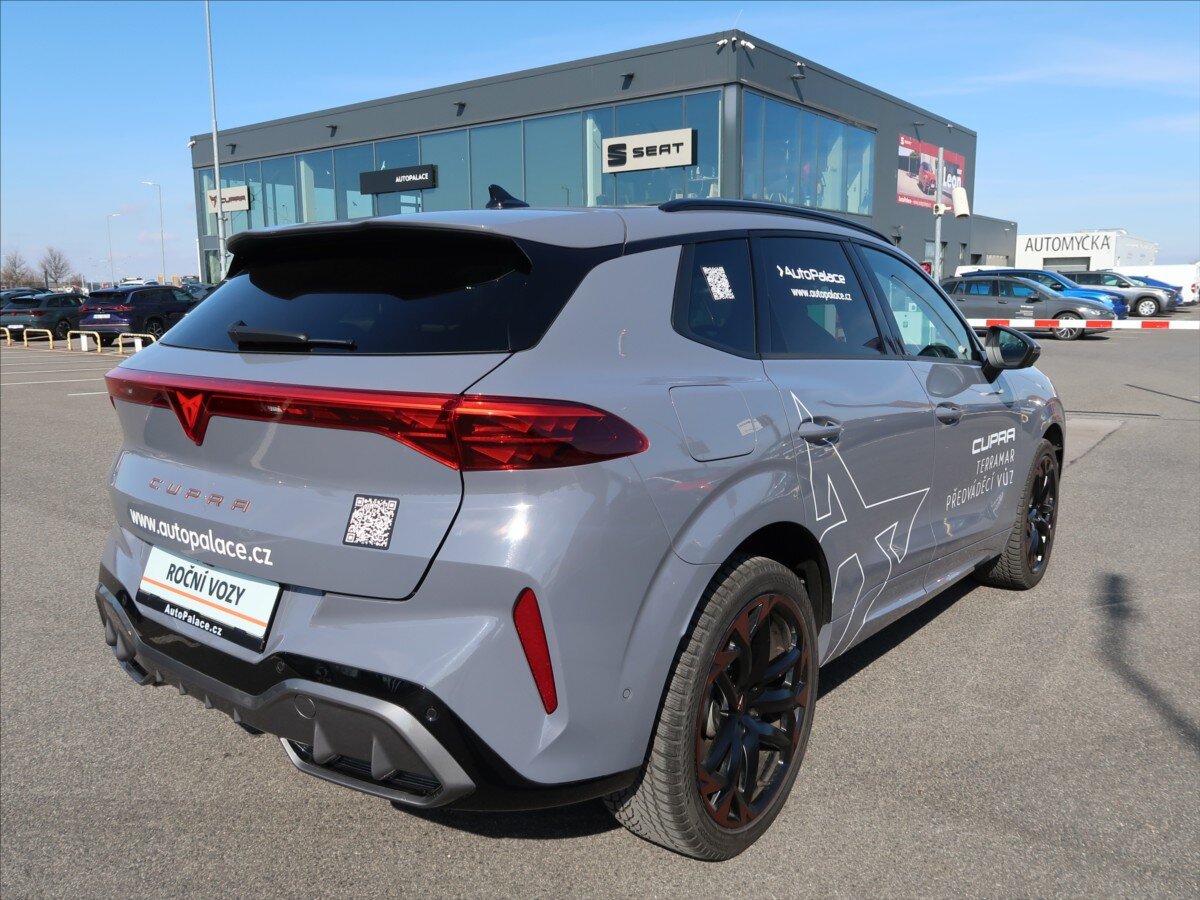Cupra Terramar SUV / Terénní 2,0 l 195 kw