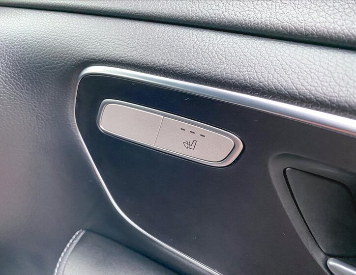 Mercedes-Benz Třídy V MPV 2,0 l 176 kw