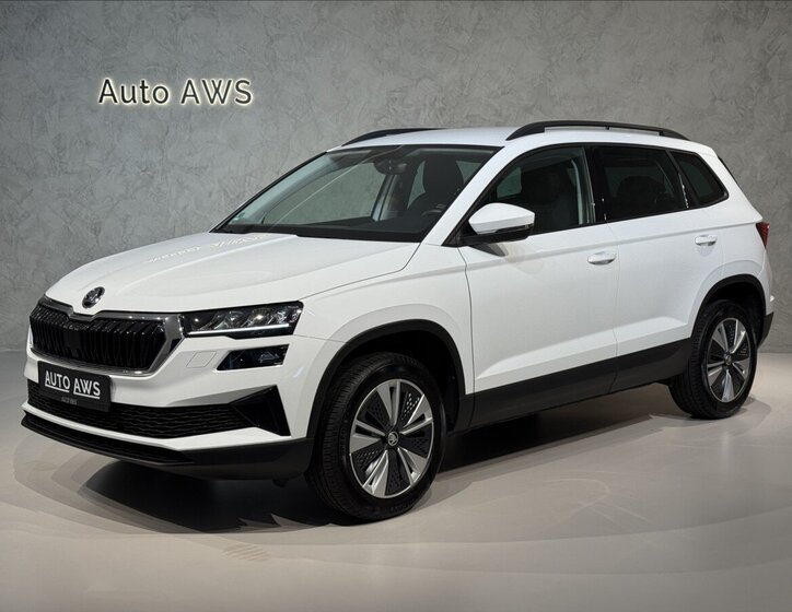 Škoda Karoq SUV / Terénní 1,5 l 110 kw