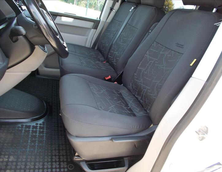 Volkswagen Transporter 21