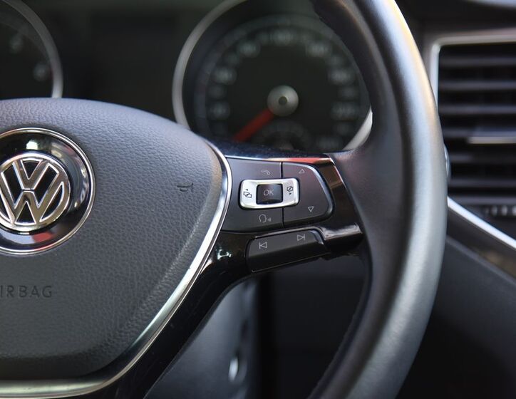 Volkswagen Golf Sportsvan 27