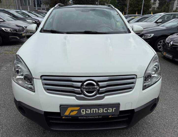 Nissan Qashqai 1