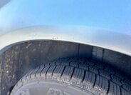 Chrysler Town & Country 12