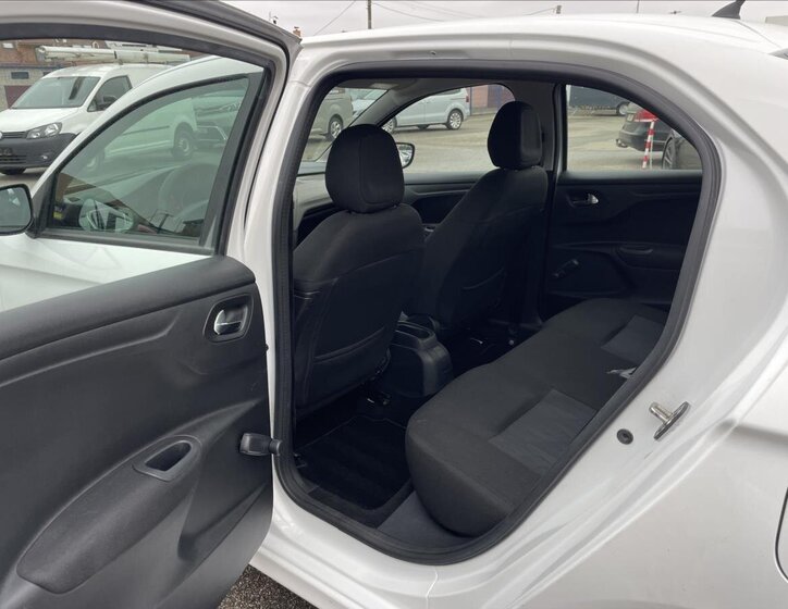 Citroën C-Elysée Sedan 1,2 l 61 kw