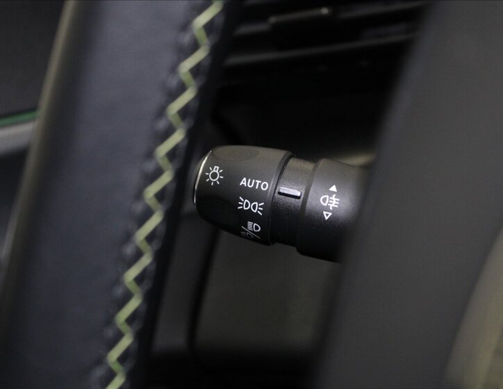 Peugeot 308 Kombi 1,2 l 96 kw