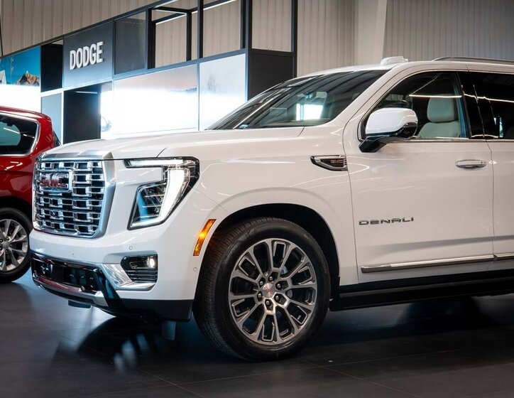 GMC Yukon SUV 6,2 l 313 kw