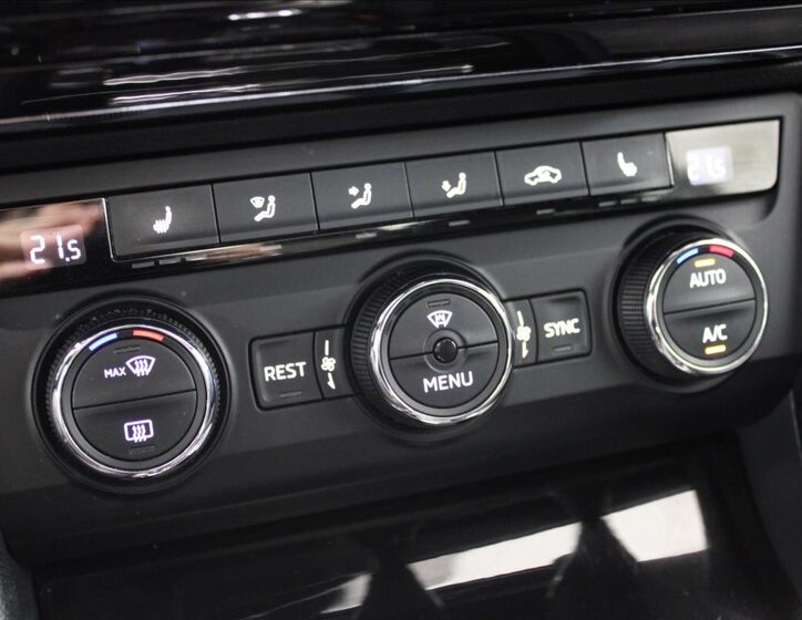 Škoda Superb Kombi 2,0 l 110 kw