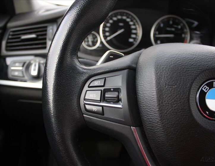 BMW X4 SUV 3,0 l 190 kw