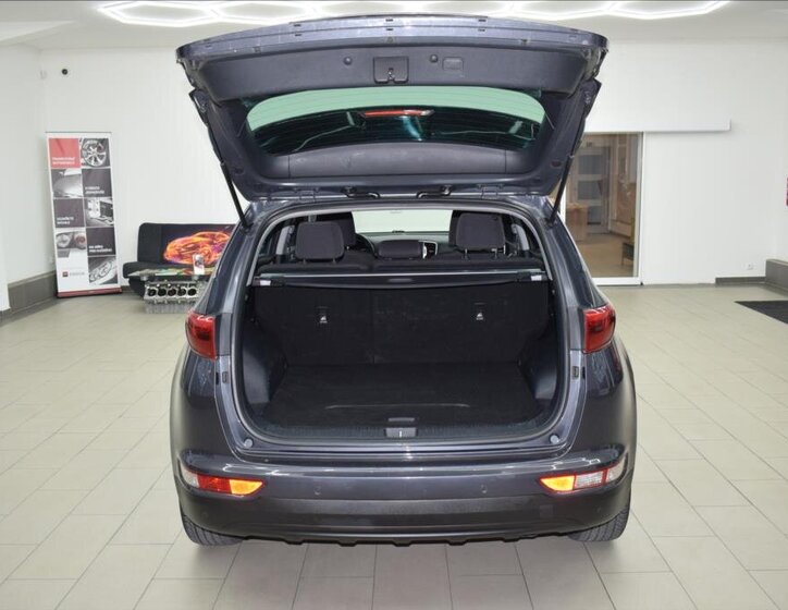 KIA Sportage SUV 1,7 l 104 kw