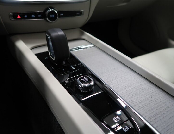 Volvo S60 Sedan / Limuzína 2,0 l 184 kw