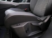 Peugeot 3008 SUV 1,2 l 100 kw