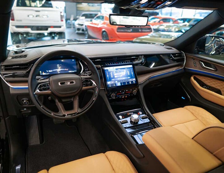 Jeep Grand Cherokee 25