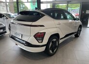 Hyundai Kona 5