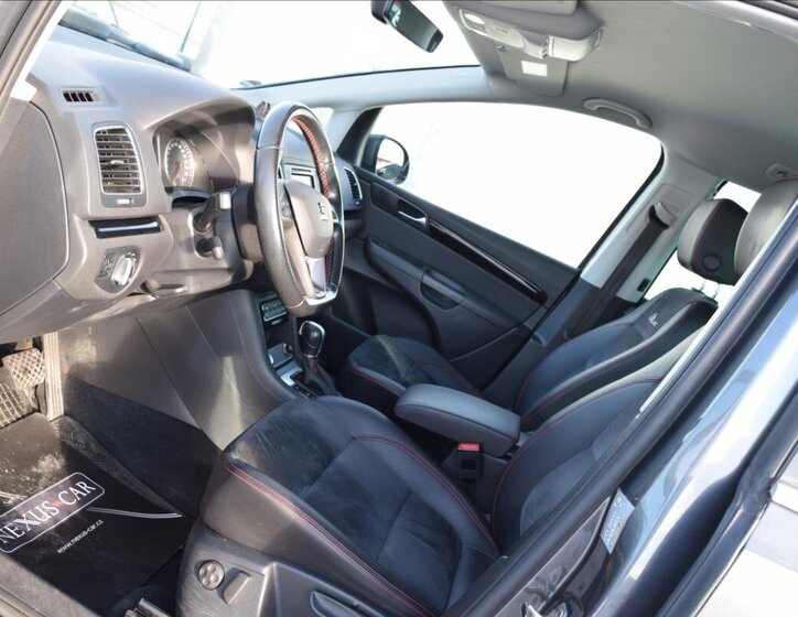 Seat Alhambra Kombi 2,0 l 135 kw