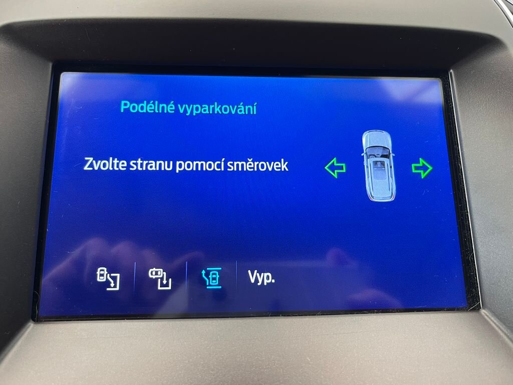 Ford S-MAX MPV 2,5 l 140 kw