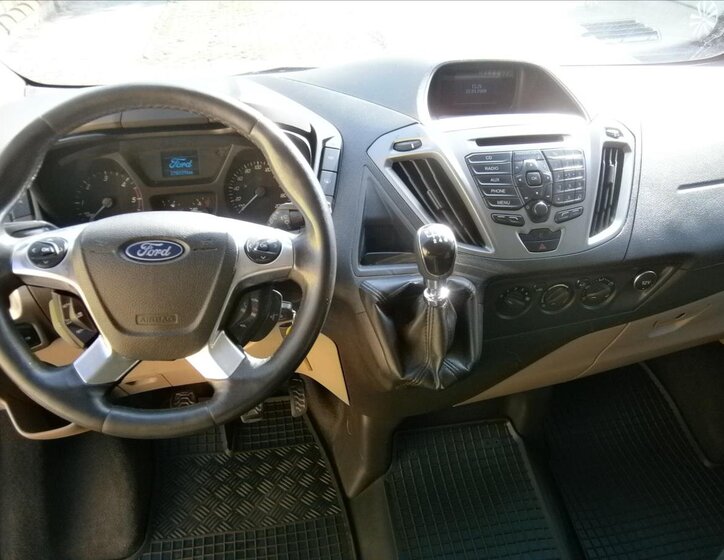 Ford Tourneo Custom VAN-Minibus 2,2 l 92 kw