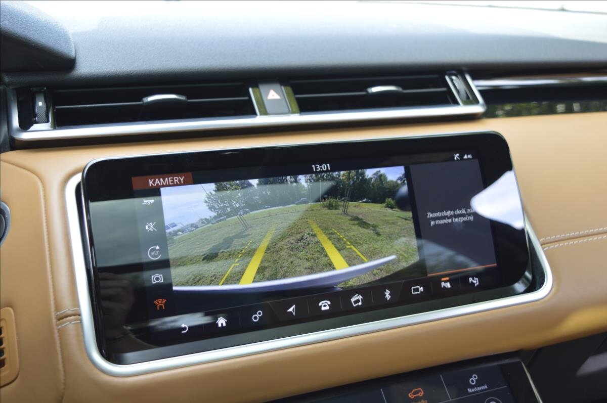 Land Rover Range Rover Velar SUV 3,0 l 221 kw