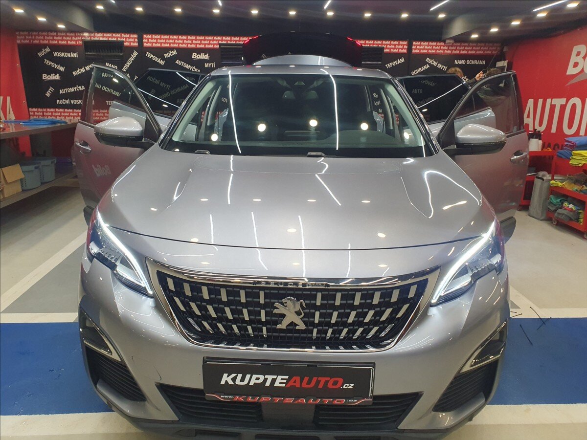 Peugeot 3008 SUV / Terénní 1,2 l 96 kw
